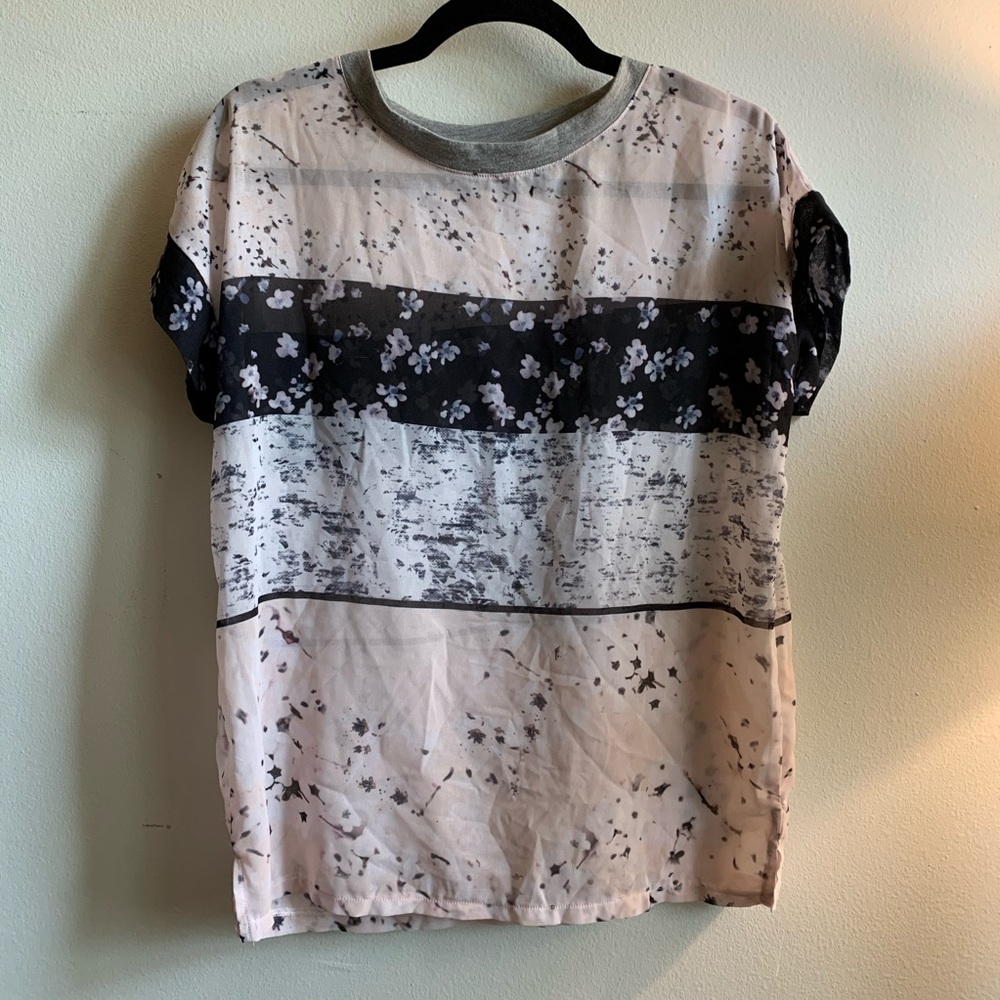 Sheer splatter top